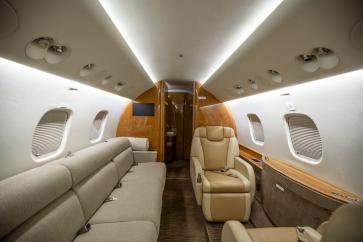 The Embraer Legacy 650 with divan and reclining seats