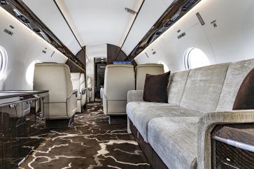 The G700's interior features seats and sofa that can be converted into ergonomic beds for exceptional comfort on ultralong⁠-⁠range flights.