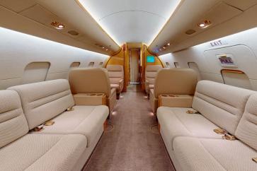 Bombardier Challenger 604 business jet interior