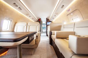 The Challenger 600 series offers stand-up, flat floor cabin.